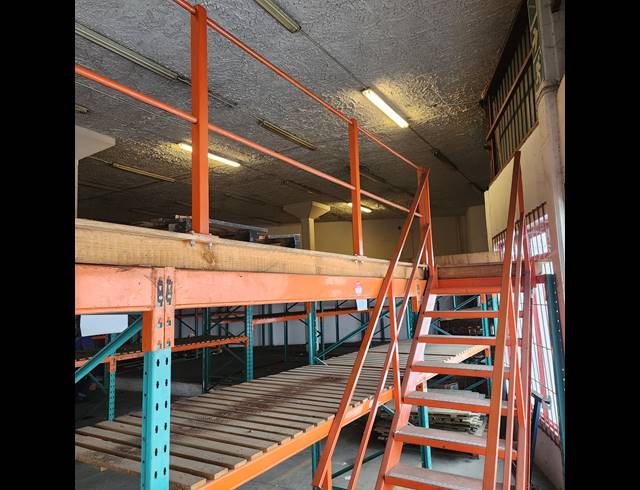 5,751M² BUSINESS CENTRE FOR SALE IN MORNINGSIDE